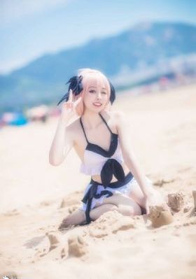吃胸抓奶摸下面的视频